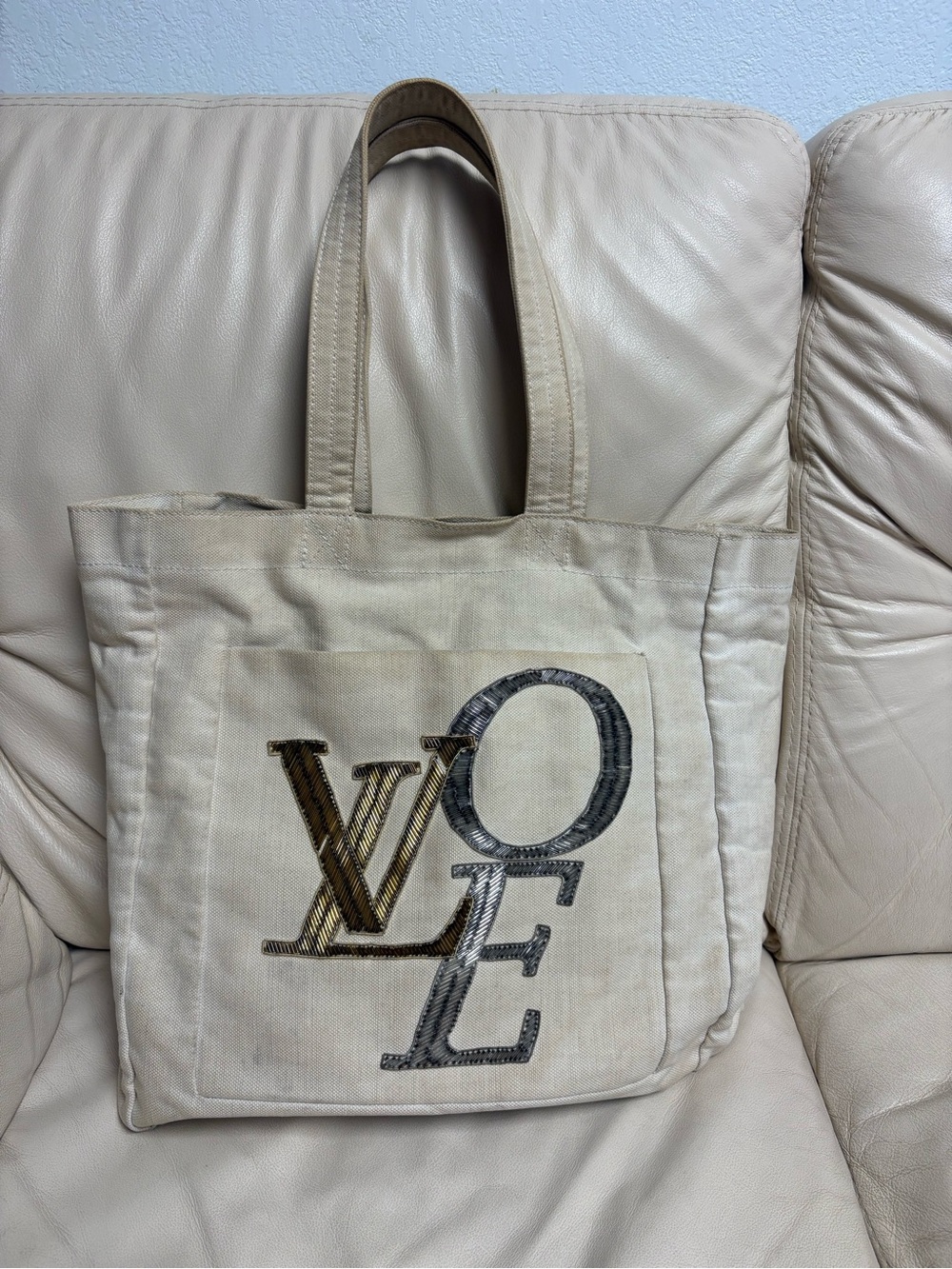 LOUIS VUITTON That's Love Beige Canvas Tote Bag MM Beaded LVOE 2007